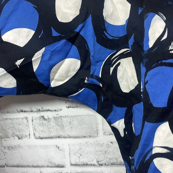 Laudrew Abstract One Button Crop Blazer 12 - Picture 3 of 10